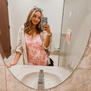 Peach OnlyFans | @bbgirlpeach review (Leaks, Videos, Nudes)