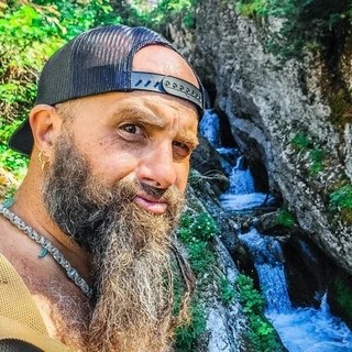 Beardedsnack OnlyFans | @beardedsnack review (Leaks, Videos, Nudes)
