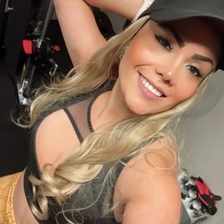 Bella Nicole OnlyFans | @bella.nicolexxx review (Leaks, Videos, Nudes)