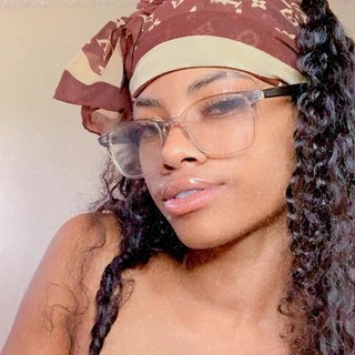 Bella OnlyFans | @bellabratz review (Leaks, Videos, Nudes)