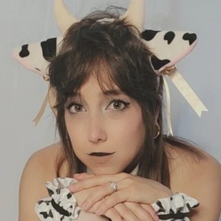 Honey OnlyFans | @bleedinghoney review (Leaks, Videos, Nudes)