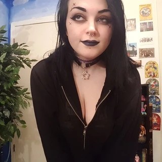 Bratty Beetle OnlyFans | @brattybeetle review (Leaks, Videos, Nudes)