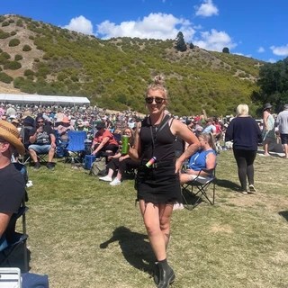 BushBarbie OnlyFans | @bushbarbie888 review (Leaks, Videos, Nudes)