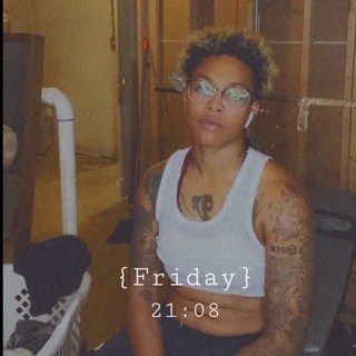 Squeeze of Caramel OnlyFans | @caramelsqz review (Leaks, Videos, Nudes)