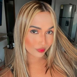 Carmina Khourmy OnlyFans | @carminakhourmy review (Leaks, Videos, Nudes)