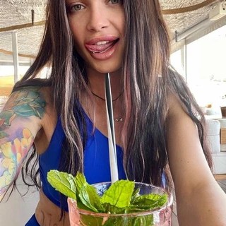 Carolina Cakes OnlyFans | @carolinacakes review (Leaks, Videos, Nudes)