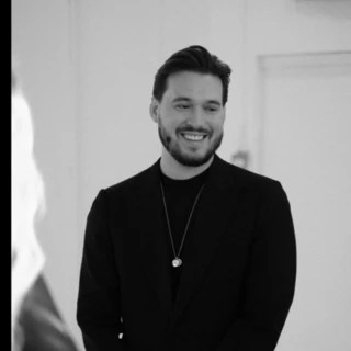 Charlie Sims OnlyFans | @charliesims review (Leaks, Videos, Nudes)