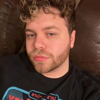 Logan Chambers OnlyFans | @charlotte_r_chambers review (Leaks, Videos