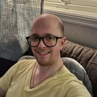 Tom OnlyFans | @confess review (Leaks, Videos, Nudes)