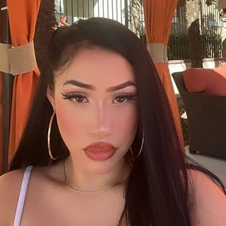 Aaliyah OnlyFans | @darlingliyah review (Leaks, Videos, Nudes)