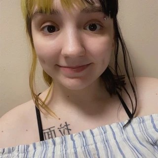 Desiree OnlyFans | @deszebra review (Leaks, Videos, Nudes)