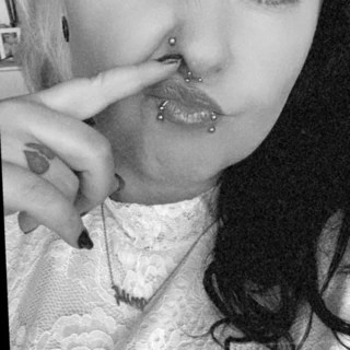 Anne OnlyFans | @dieseanne review (Leaks, Videos, Nudes)