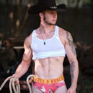 Dylan OnlyFans | @djkingfitness review (Leaks, Videos, Nudes)