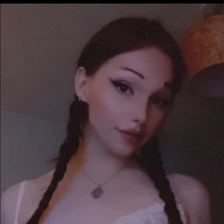 Queen Bea OnlyFans | @el_bea123 review (Leaks, Videos, Nudes)