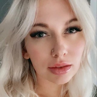 Emerald Cashmere OnlyFans | @emeraldcashmere review (Leaks, Videos, Nudes)