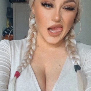 Emily Lily Anne OnlyFans | @emilylilyanne review (Leaks, Videos, Nudes)