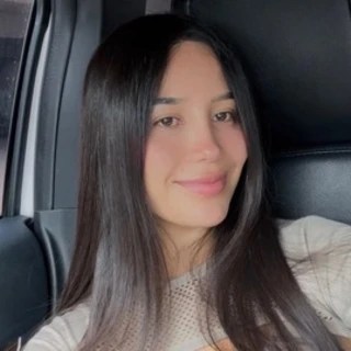 18 Emily OnlyFans | @emilyortiz.free review (Leaks, Videos, Nudes)