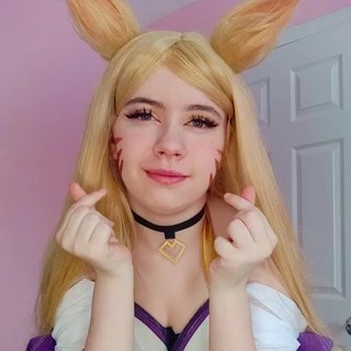 Emi OnlyFans | @emiuuwu review (Leaks, Videos, Nudes)