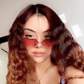 Esme OnlyFans | @esmerss review (Leaks, Videos, Nudes)