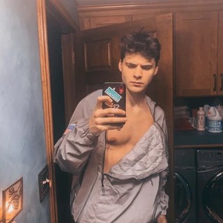 Ethan OnlyFans | @ethanlegerfree review (Leaks, Videos, Nudes)