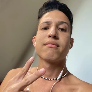 Leonan Araújo OnlyFans | @euleonn review (Leaks, Videos, Nudes)