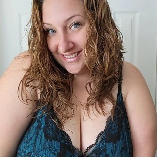 Fiona Foxx OnlyFans | @fionafoxx365 review (Leaks, Videos, Nudes)