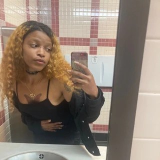 Dán OnlyFans | @goddess_dan review (Leaks, Videos, Nudes)