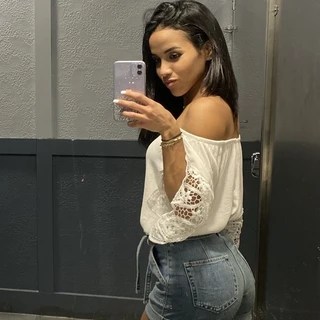 Mari OnlyFans | @hello.mari review (Leaks, Videos, Nudes)