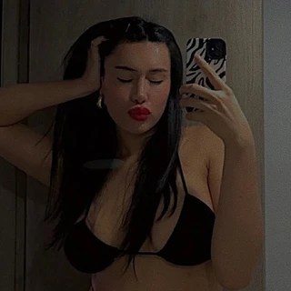 Manuela Marin OnlyFans | @itsnotm1 review (Leaks, Videos, Nudes)