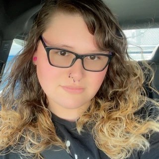 Izzie OnlyFans | @izzymania review (Leaks, Videos, Nudes)