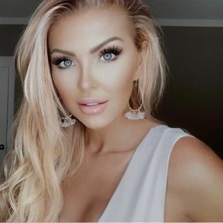 Jamie McGuire OnlyFans | @jamiemcguire review (Leaks, Videos, Nudes)