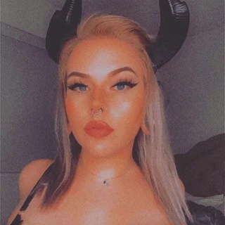 GothNextDoor OnlyFans | @jinx021 review (Leaks, Videos, Nudes)