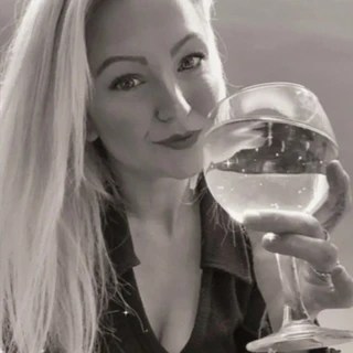 Janine OnlyFans | @juicy_janine review (Leaks, Videos, Nudes)