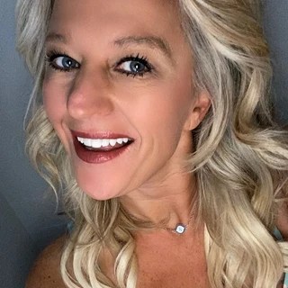 Embracing Life OnlyFans | @justembracinglife review (Leaks, Videos, Nudes)