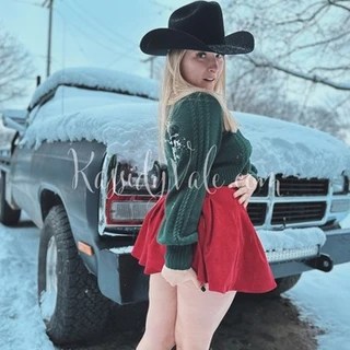 Kassidy Vale OnlyFans | @kassidyvale review (Leaks, Videos, Nudes)