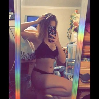 Katie OnlyFans | @katiesparkles review (Leaks, Videos, Nudes)