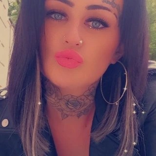 Kat OnlyFans | @katreeves review (Leaks, Videos, Nudes)