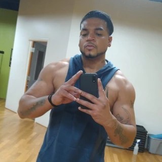 Royalty OnlyFans | @kickbottem review (Leaks, Videos, Nudes)