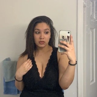 kiki OnlyFans | @kikiiziizzle review (Leaks, Videos, Nudes)