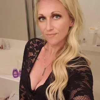 Kiki marie OnlyFans | @kikikens review (Leaks, Videos, Nudes)