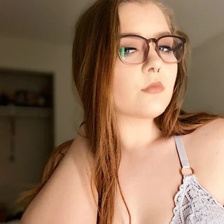 Kayla OnlyFans | @kutiezzz review (Leaks, Videos, Nudes)