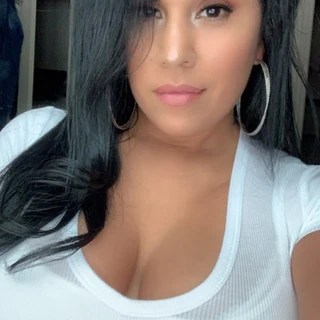 LaTina OnlyFans | @latina_amore review (Leaks, Videos, Nudes)