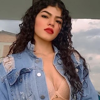 Laura Helen OnlyFans | @laurahelen review (Leaks, Videos, Nudes)