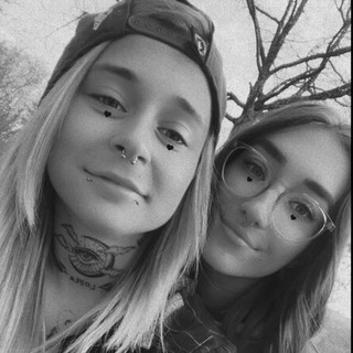 Lena & Anni OnlyFans | @lenaandanni review (Leaks, Videos, Nudes)