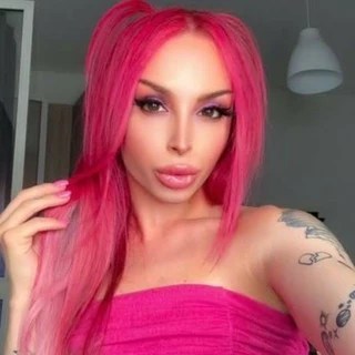 EMYLove23 OnlyFans | @leroysparx review (Leaks, Videos, Nudes)