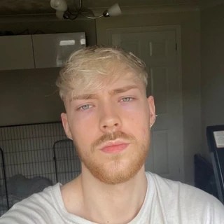 Liam Austin OnlyFans | @liamxofree review (Leaks, Videos, Nudes)