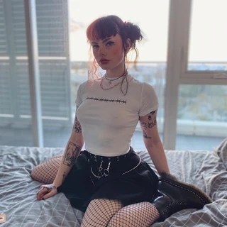 Lyla OnlyFans | @lil_lyla review (Leaks, Videos, Nudes)