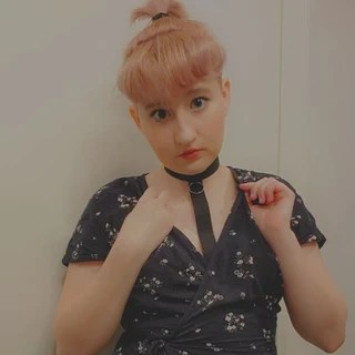 Ashley Andrews OnlyFans | @littleashleyandrews review (Leaks, Videos