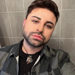 𝕓𝕒𝕞𝕓𝕚 OnlyFans | @littlebambambi review (Leaks, Videos, Nudes)