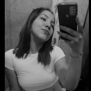 Beth OnlyFans | @littlebethh review (Leaks, Videos, Nudes)